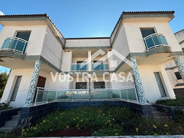 Casas en venta y pisos alquiler - 1