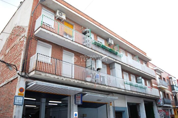 Piso en venta en Latina, Los Cármenes de 2 habitaciones