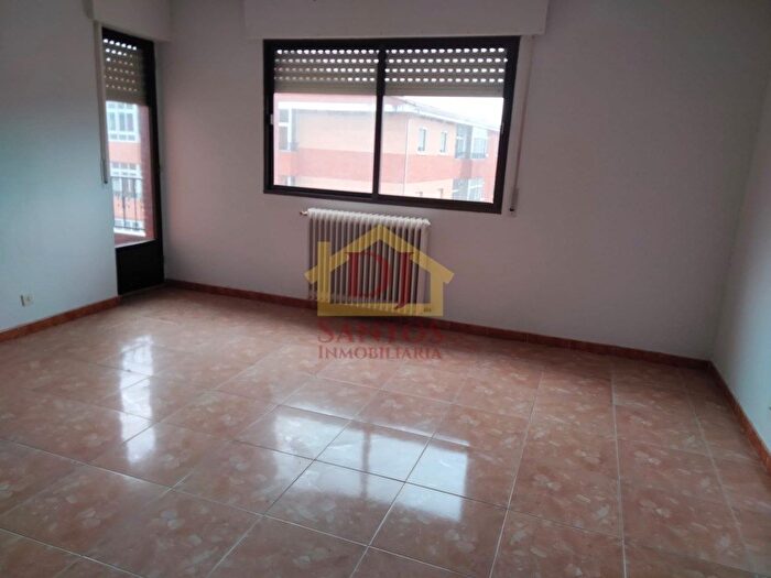 Piso en venta en Ciudad Rodrigo, Salamanca de 3 habitaciones