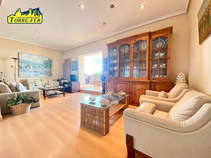 Casas en venta y pisos alquiler - 3