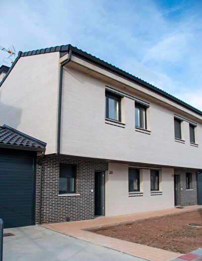 Casa en venta en Golmayo, Soria de 4 habitaciones