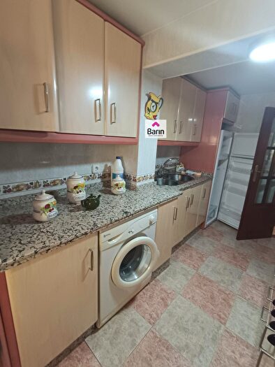 Casas en venta y pisos alquiler - 1