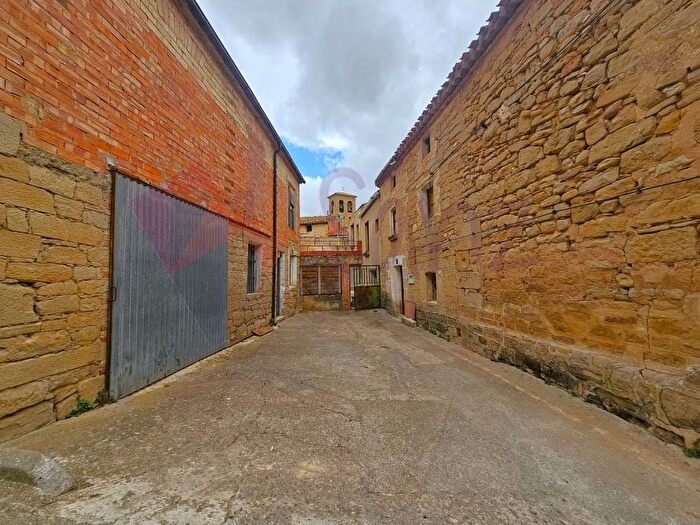 Casa en venta en Bargota, Navarra de 7 habitaciones