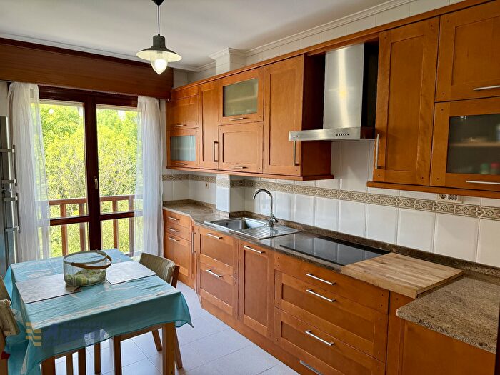 Casas en venta y pisos alquiler - 2