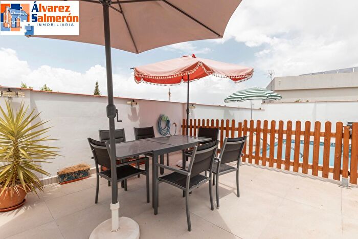 Casas en venta y pisos alquiler - 3
