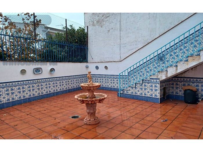 Casa en venta en Nívar, Granada de 3 habitaciones