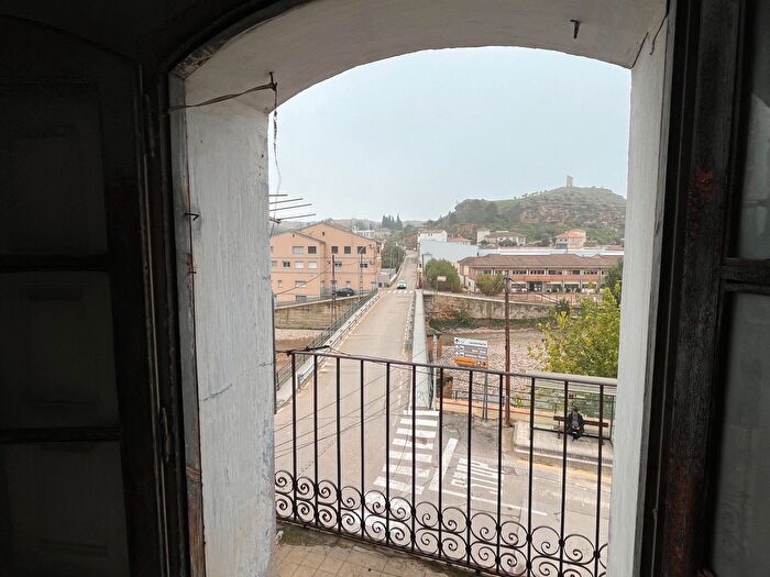 Casa en venta en Albalate del Arzobispo, Teruel de 15 habitaciones