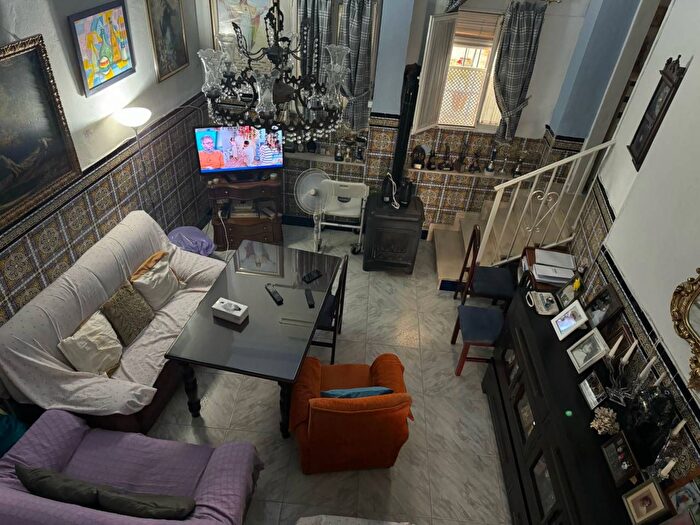 Casa en venta en Morón de la Frontera, Sevilla de 3 habitaciones