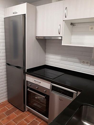 Casas en venta y pisos alquiler - 2