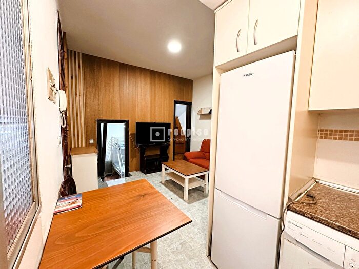 Casas en venta y pisos alquiler - 2