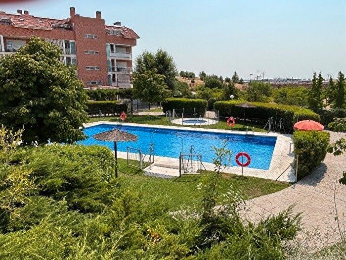 Piso en alquiler en San Crispín La Estación Consorcio, Colmenar Viejo de 3 habitaciones