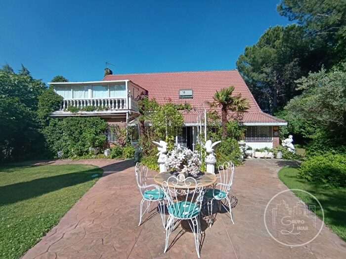 Casa en venta en Bonanza, Boadilla del Monte de 7 habitaciones
