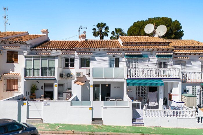 Casas en venta y pisos alquiler - 1