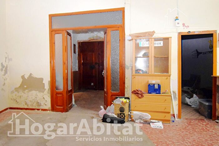 Casas en venta y pisos alquiler - 2