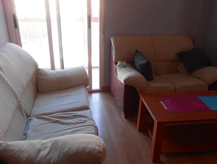 Piso en venta en Trobajo del Camino, San Andrés del Rabanedo de 3 habitaciones