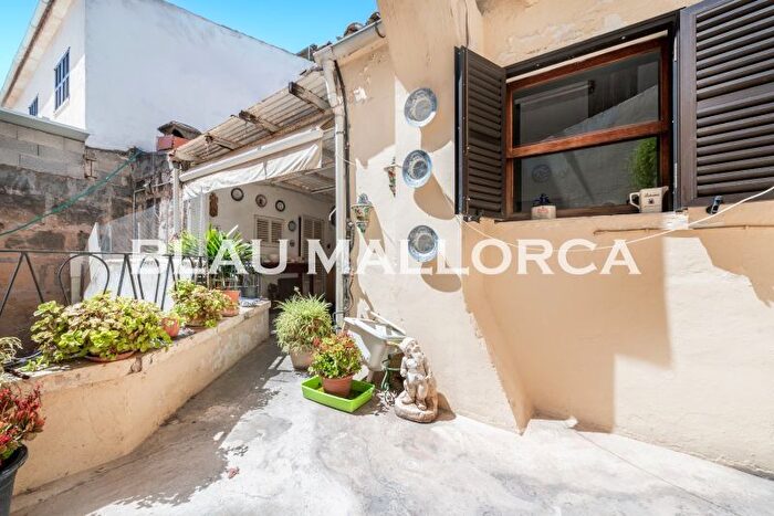 Casas en venta y pisos alquiler - 1