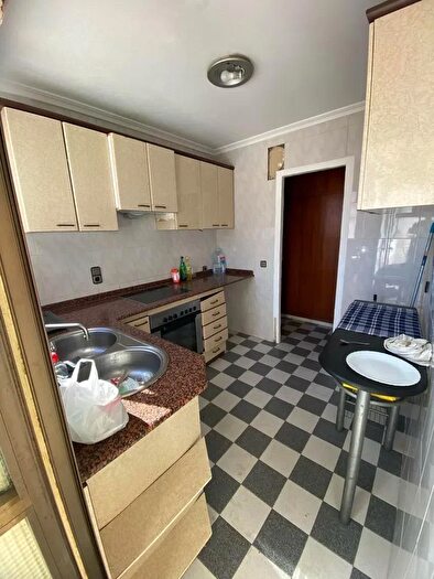 Casas en venta y pisos alquiler - 2