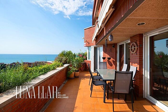 Piso en venta en Les Botigues de Sitges, Sitges de 4 habitaciones