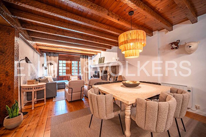 Casas en venta y pisos alquiler - 2