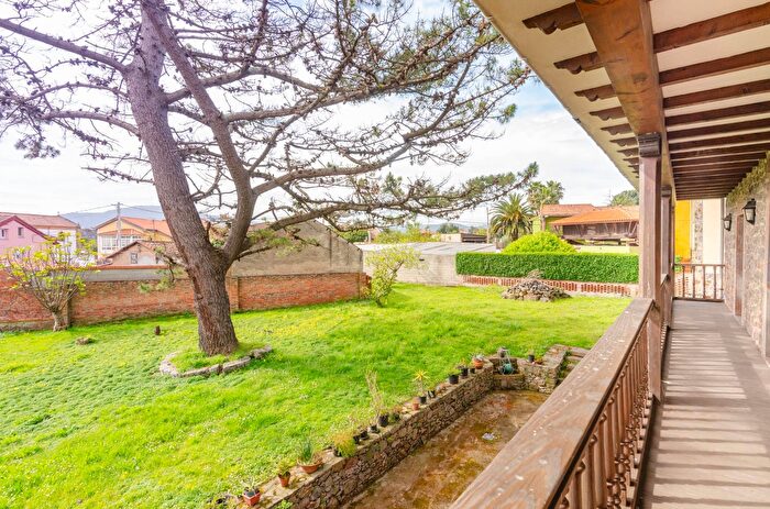 Casas en venta y pisos alquiler - 3