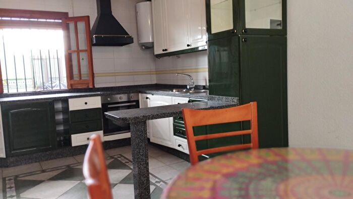 Casas en venta y pisos alquiler - 2