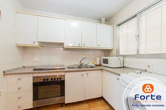 Casas en venta y pisos alquiler - 2