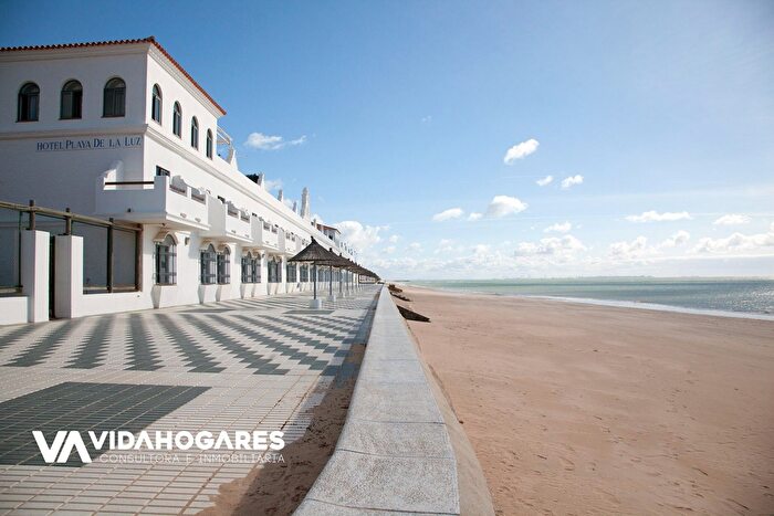 Casa en venta en Bahia Luz La Forestal, Rota de 3 habitaciones