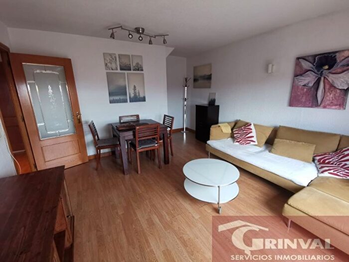 Casas en venta y pisos alquiler - 2