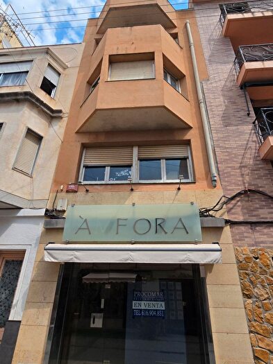 Casas en venta y pisos alquiler - 1