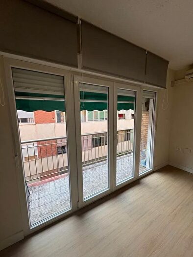 Piso en venta en El Mercado, Manises de 3 habitaciones