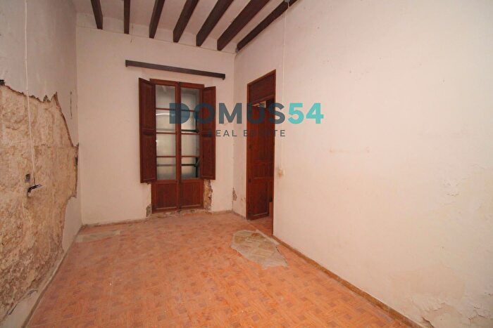 Casas en venta y pisos alquiler - 3