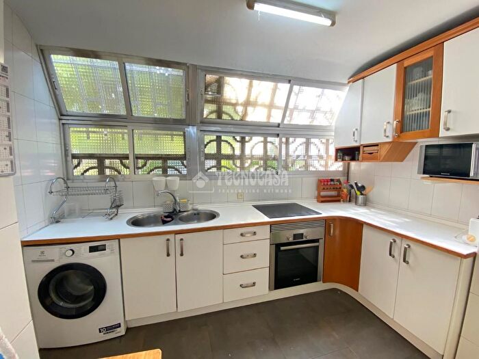 Casas en venta y pisos alquiler - 2