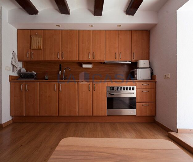 Casas en venta y pisos alquiler - 2