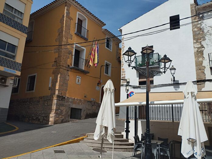 Casas en venta y pisos alquiler - 2