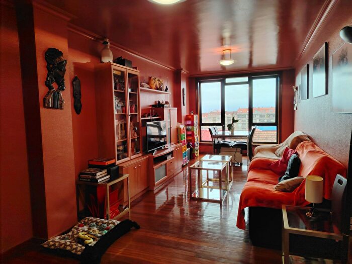 Casas en venta y pisos alquiler - 1