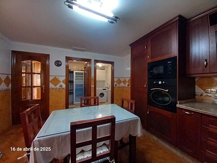 Casas en venta y pisos alquiler - 2