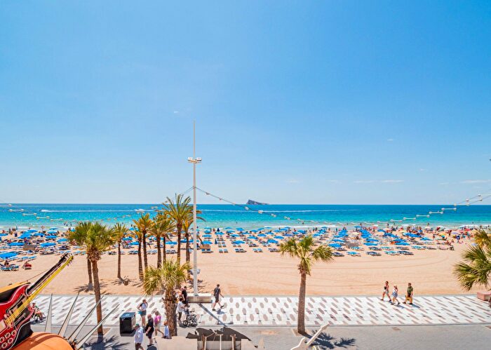 Piso en alquiler en Levante Alto, Benidorm de 3 habitaciones