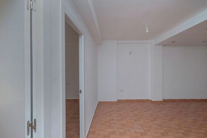 Piso en venta en Benalúa Babel, Benalúa de 3 habitaciones