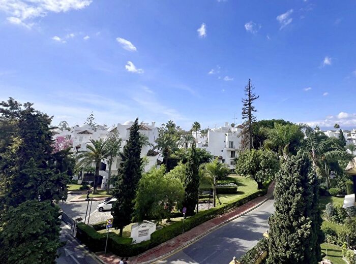 Piso en venta en Milla de Oro, La Carolina Guadalpín de 3 habitaciones