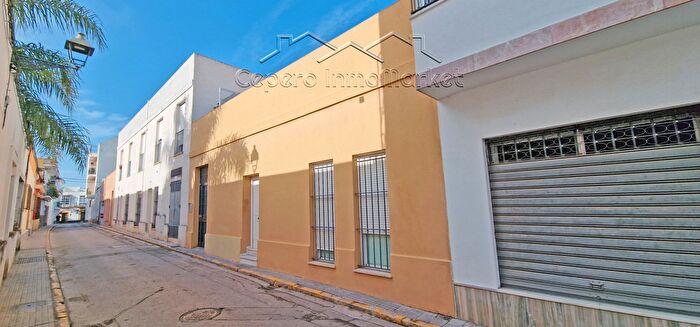 Casas en venta y pisos alquiler - 1