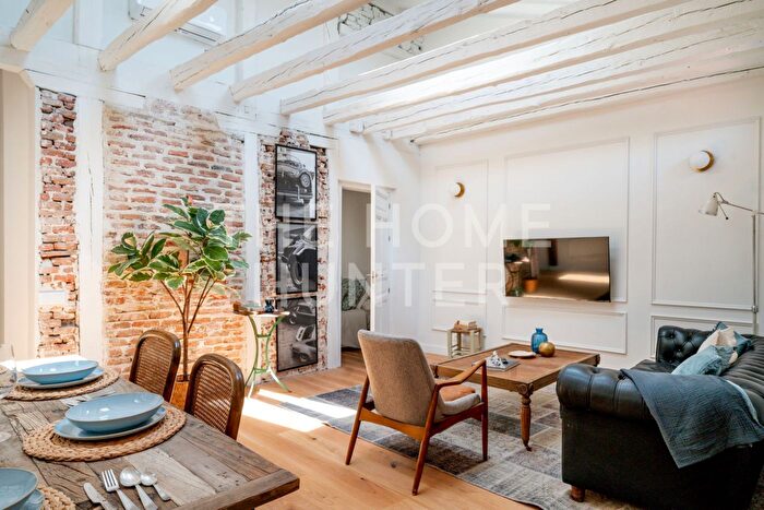 Casas en venta y pisos alquiler - 3
