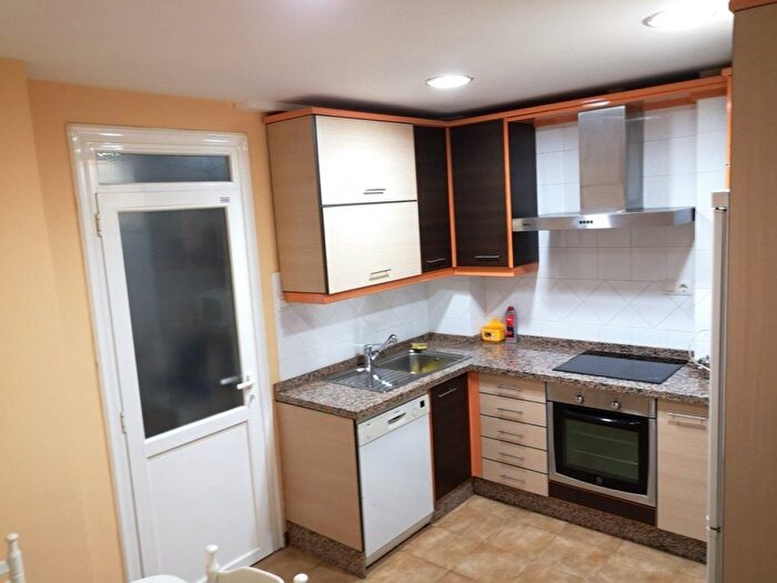 Casas en venta y pisos alquiler - 2
