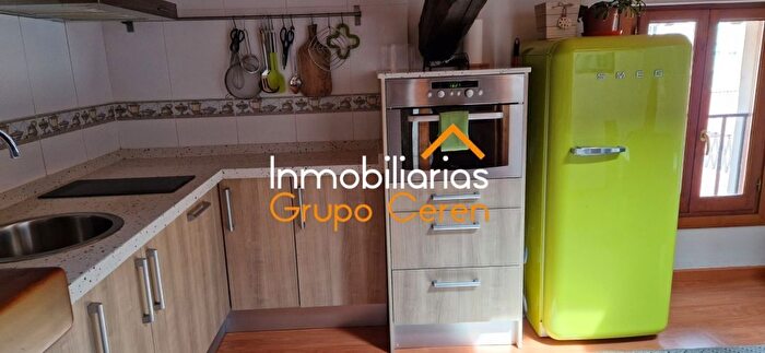 Casas en venta y pisos alquiler - 1