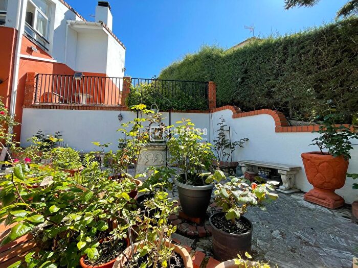 Casas en venta y pisos alquiler - 3