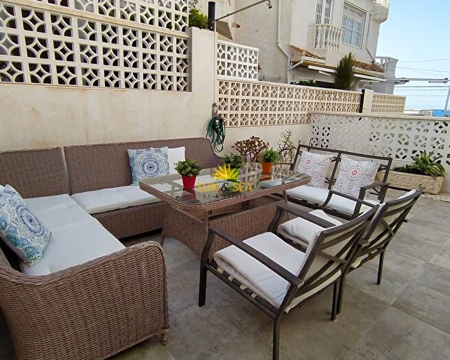 Casas en venta y pisos alquiler - 1