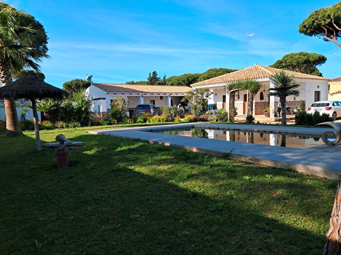 Casa en venta en Las Lagunas Campano, Chiclana de la Frontera de 6 habitaciones