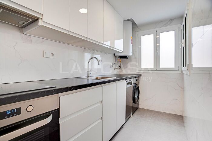 Piso en venta en Sant Martí, La Verneda i la Pau de 3 habitaciones