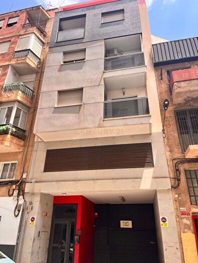 Piso en venta en Plaza de Toros Avenida Chapí Trinquete, Elda de 3 habitaciones