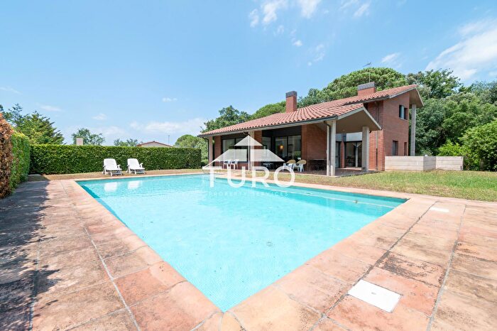 Casa en venta en Fornells de la Selva, Girona de 5 habitaciones