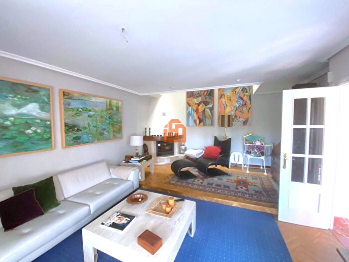 Casa en venta en Trobajo del Camino, San Andrés del Rabanedo de 4 habitaciones